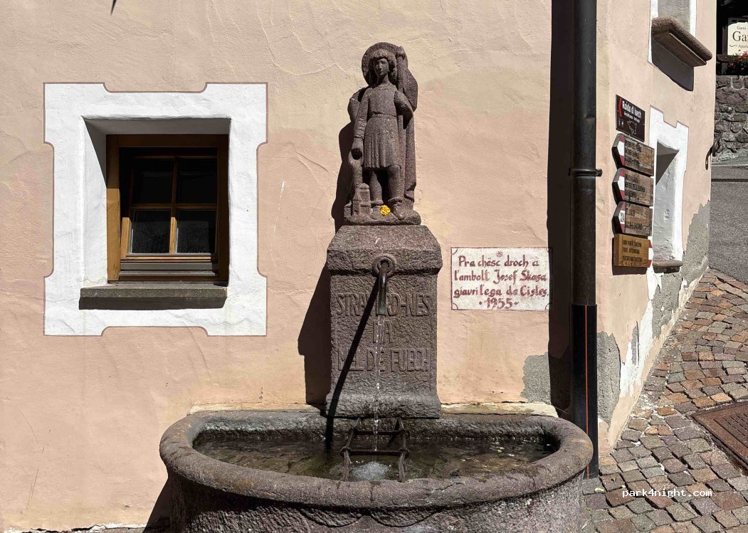 (39047) Santa Cristina Gherdëina - St. Christi - Streda Chemun — foto 3