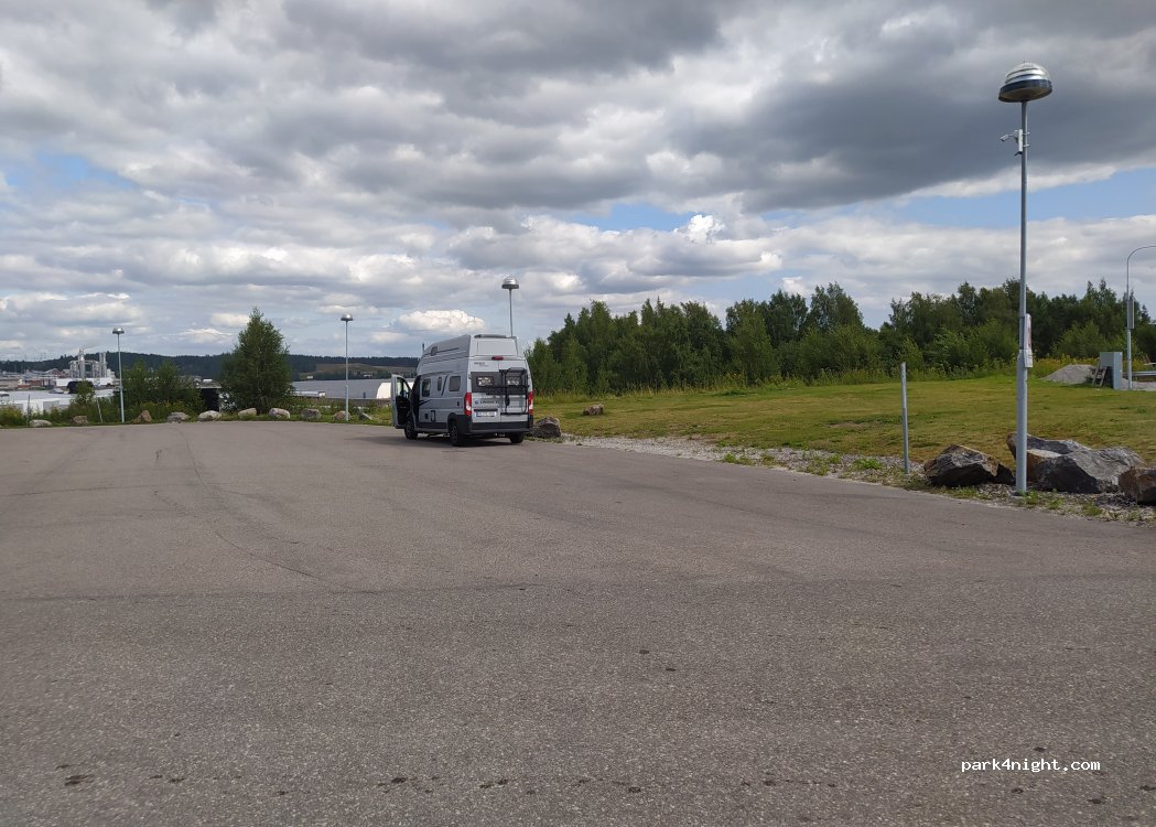 (854 63) Skönsmon District - Landsvägsallén — foto