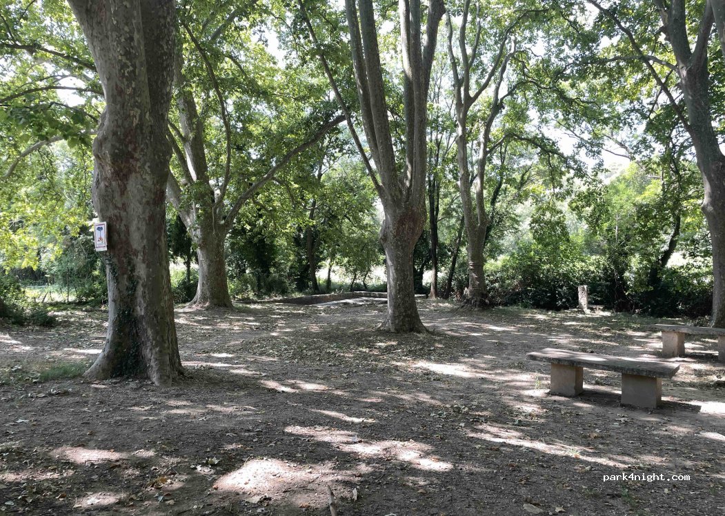 (30250) Junas - Chemin de la Promenade — foto 3