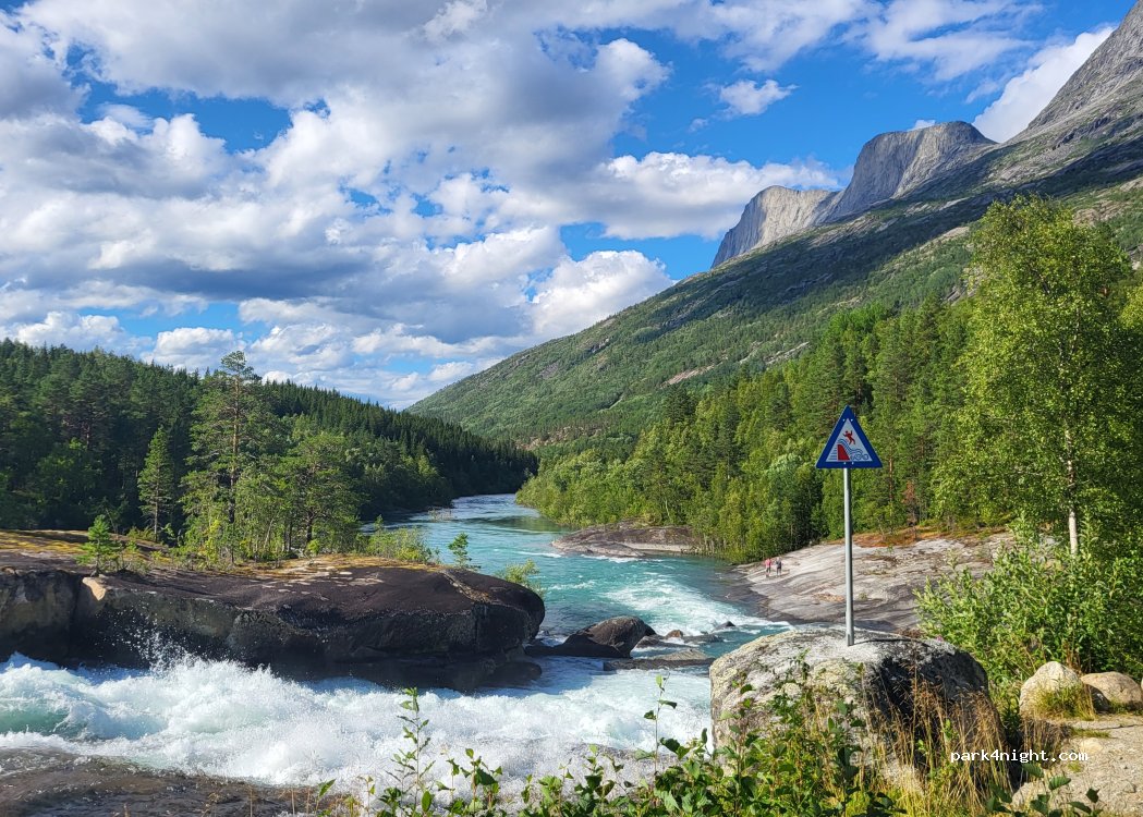 (8523) Elvegard - Skjomdalveien - Gamnes — foto 3