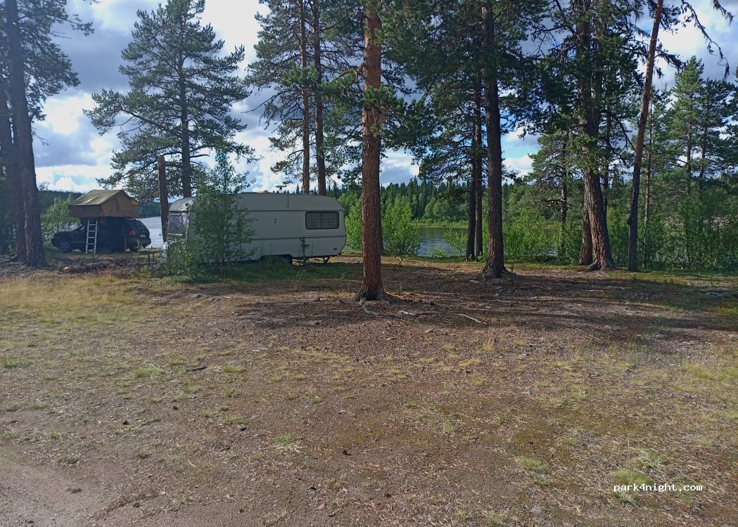 (982 05) Puoltikasvaara - — foto 2