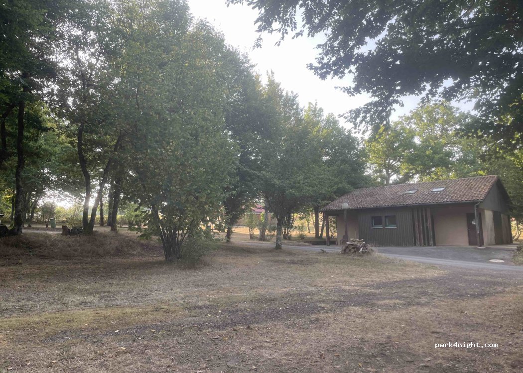 Camping Sagnat Les Pignons Verts — foto