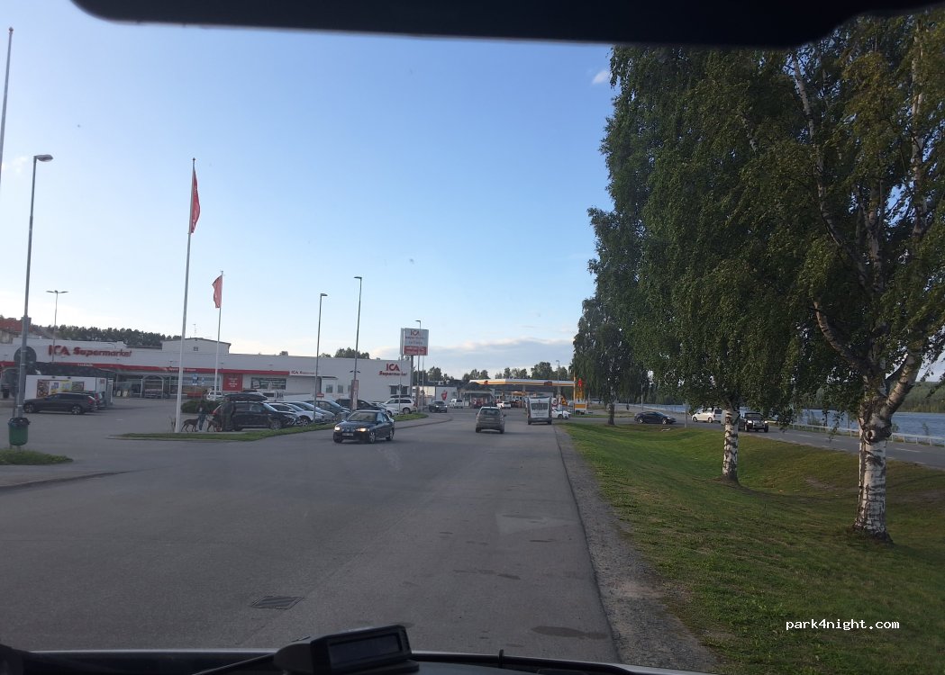 (921 31) Lycksele - Blå Vägen — foto