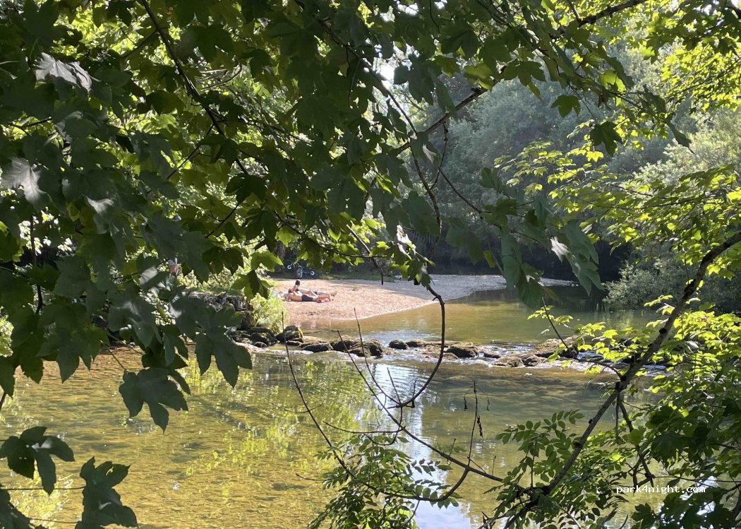 Camping et Chalets du Val de Saine — foto 4