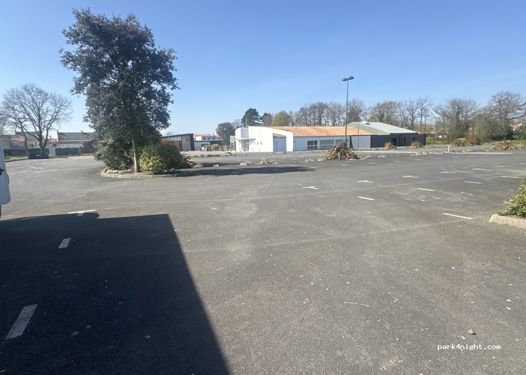 (85170) Belleville-sur-Vie - Rue del la poste — foto 3