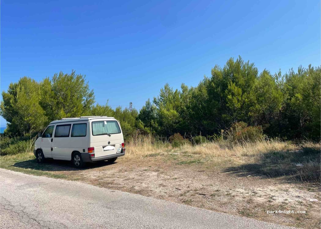 () Peschici - Litoranea — foto