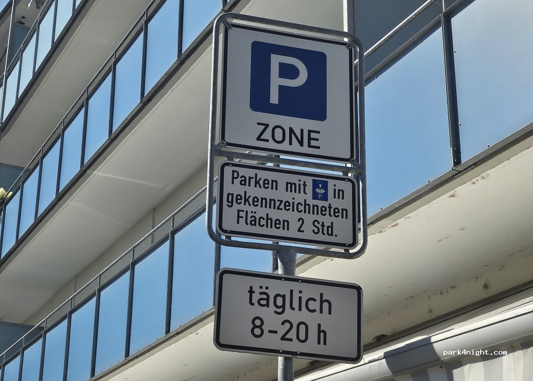 (88131) Lindau (Bodensee) - Holdereggenstraße — foto