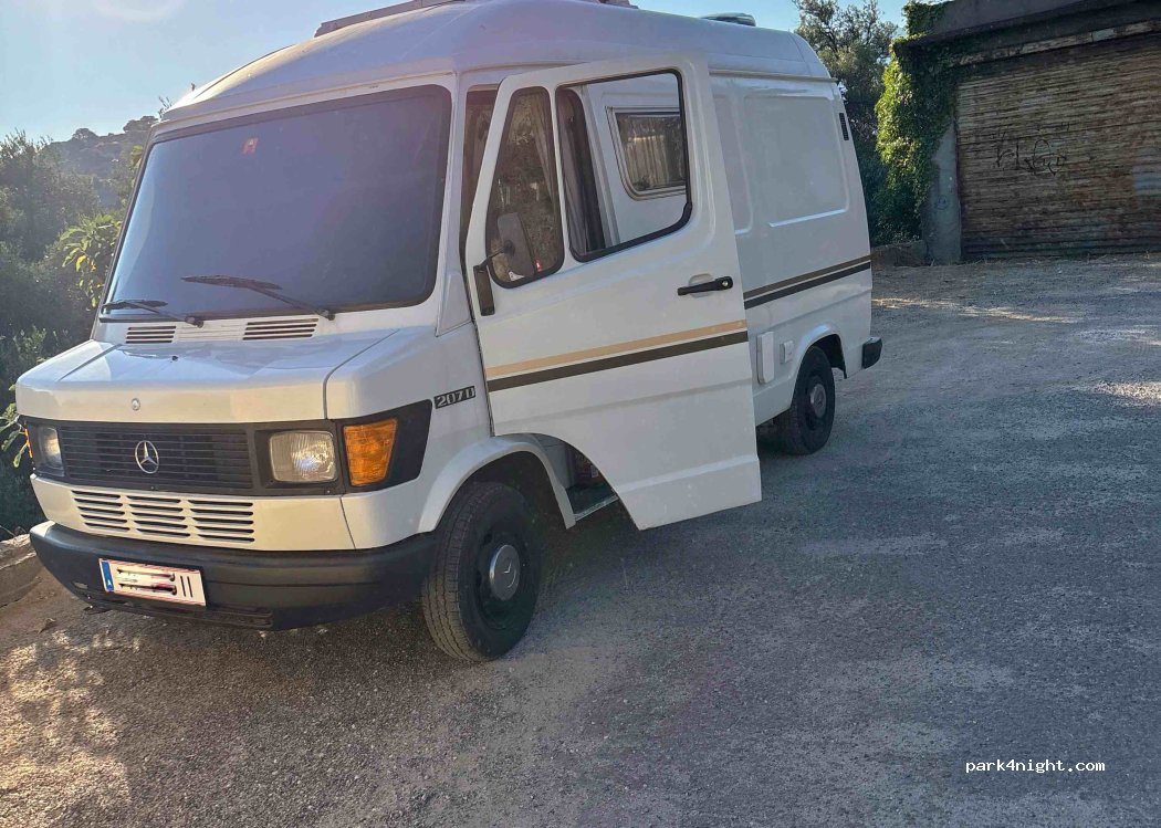 (20225) Cateri - D 71 — foto