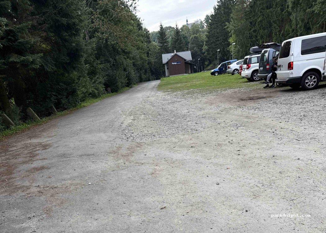 (28507) Rataje nad Sázavou - Nádražní — foto