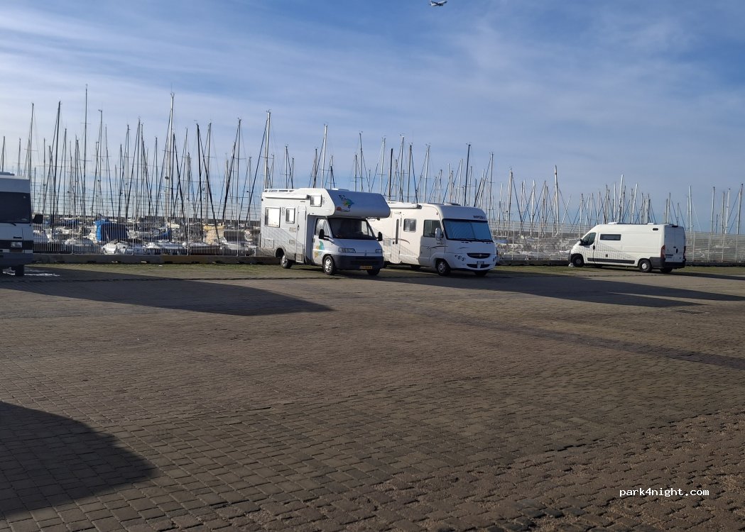 (090100) Cagliari - Banchina Parodo — foto 3