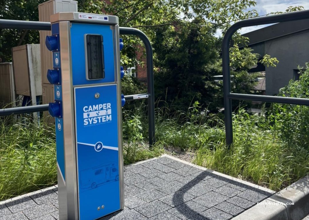 Kamper parking w centrum Torunia — foto 3
