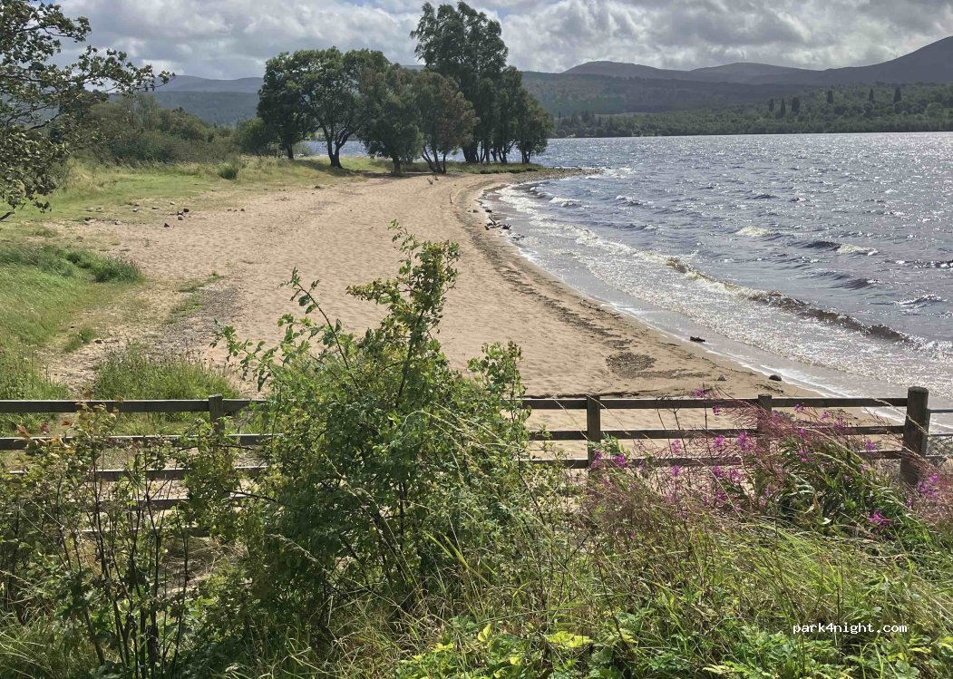 (PH17 2QB) Pitlochry - B846 — foto