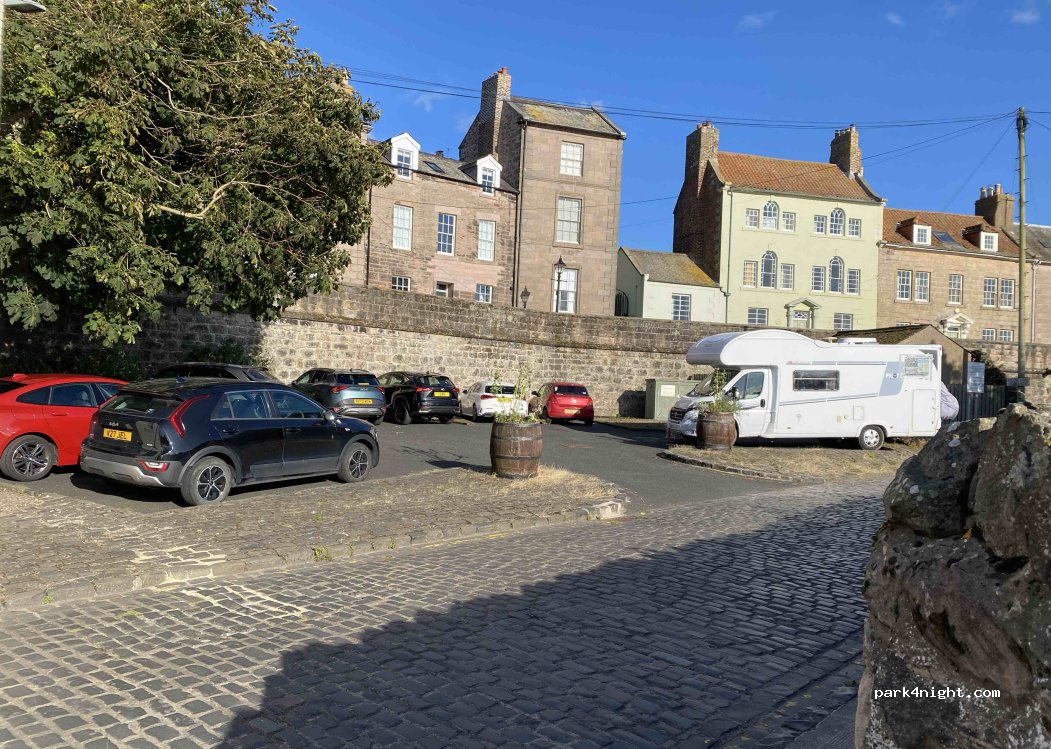 (TD15 1HJ) Berwick-upon-Tweed - Quay Walls — foto 2