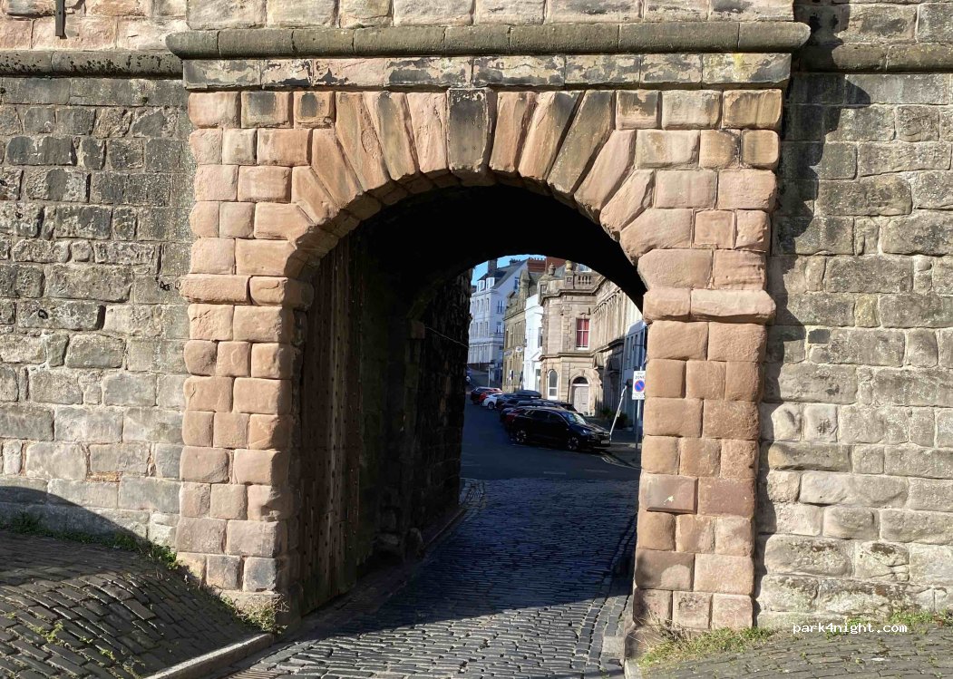 (TD15 1HJ) Berwick-upon-Tweed - Quay Walls — foto 3