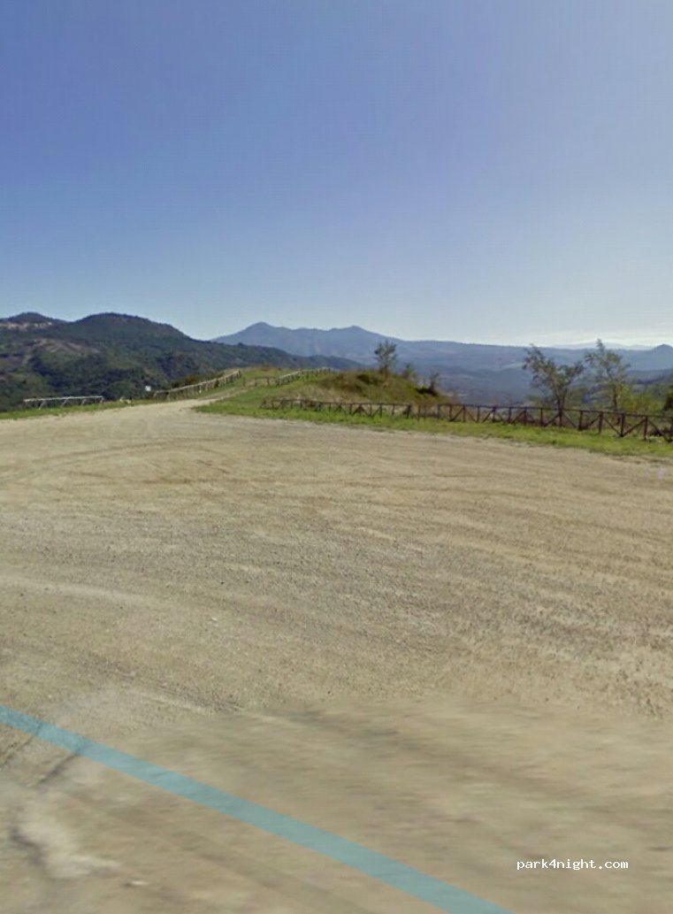 (83041) Aquilonia - Unnamed Road — foto