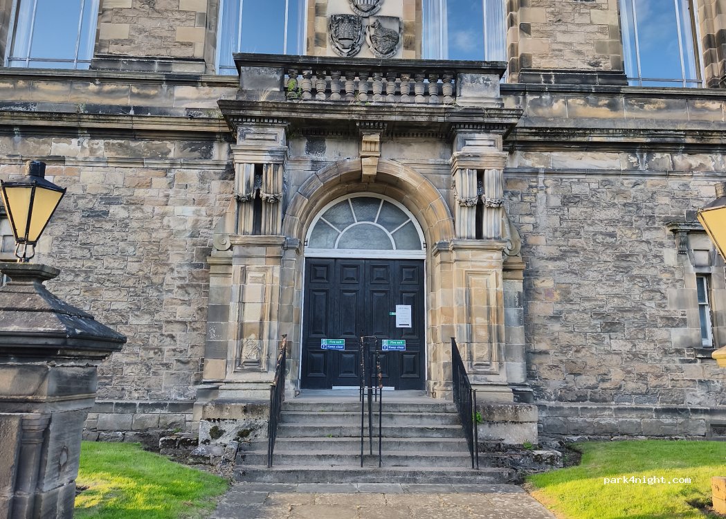 (FK8 2QL) Stirling - Albert Place — foto 4