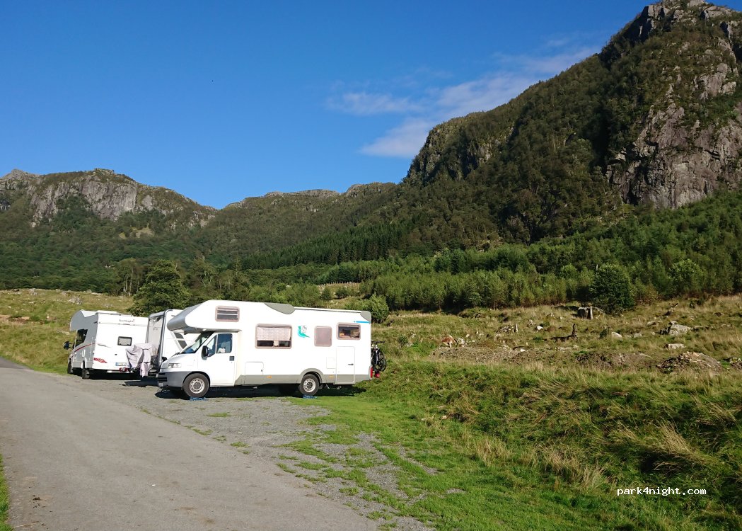(4137) Årdal - Unnamed Road — foto 5