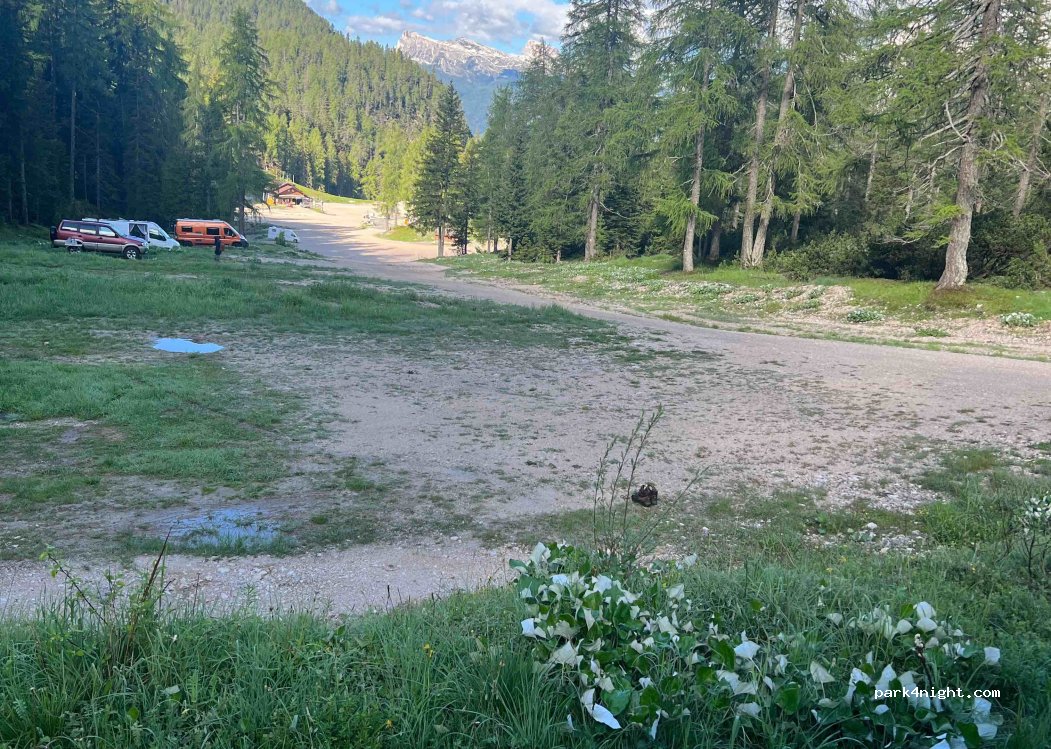(32043) Cortina d'Ampezzo - 6 Strada Regionale 48 delle Dolomiti — foto 2