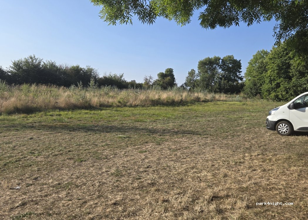 (86330) Moncontour - Unnamed Road — foto 2