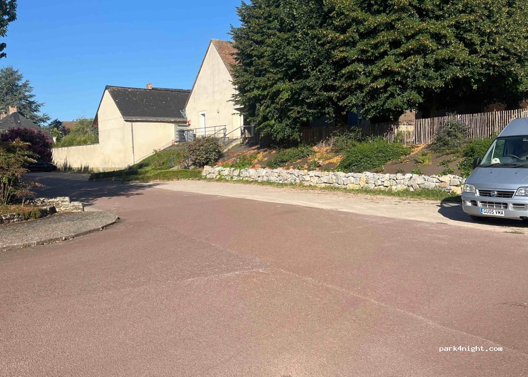 (72290) Ballon-Saint Mars - Rue du Cimetière — foto 2