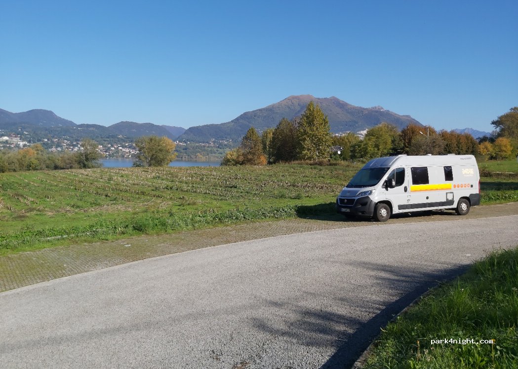 (22046) Merone - 10 Via Cristoforo Colombo — foto 3