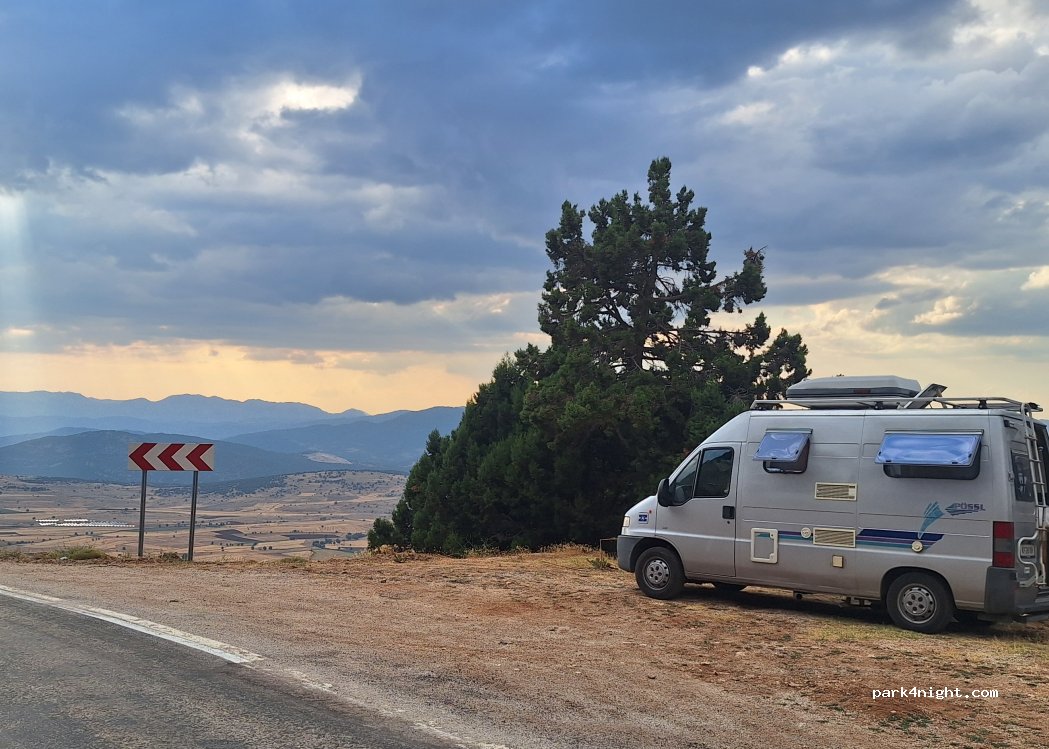 (48860) Seydikemer - Seki - Elmalı Yolu — foto