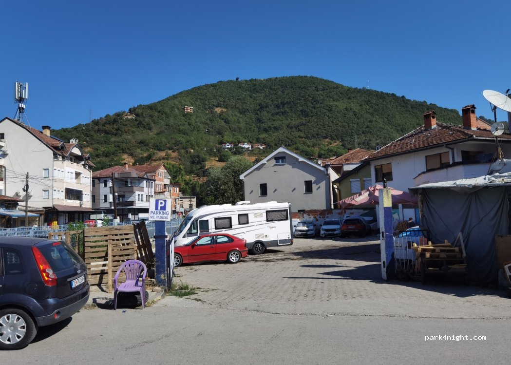 (1200) Tetovo - Unnamed Road — foto