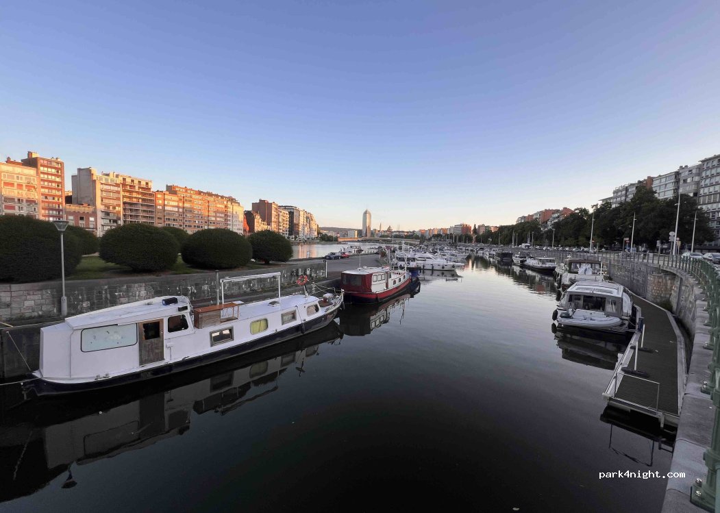 (4000) Liège - Quai Paul van Hoegaerden — foto 2