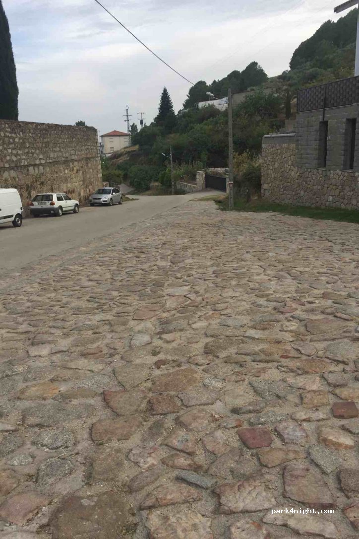 (05414) Cuevas del Valle - 83 Calle Real — foto 2