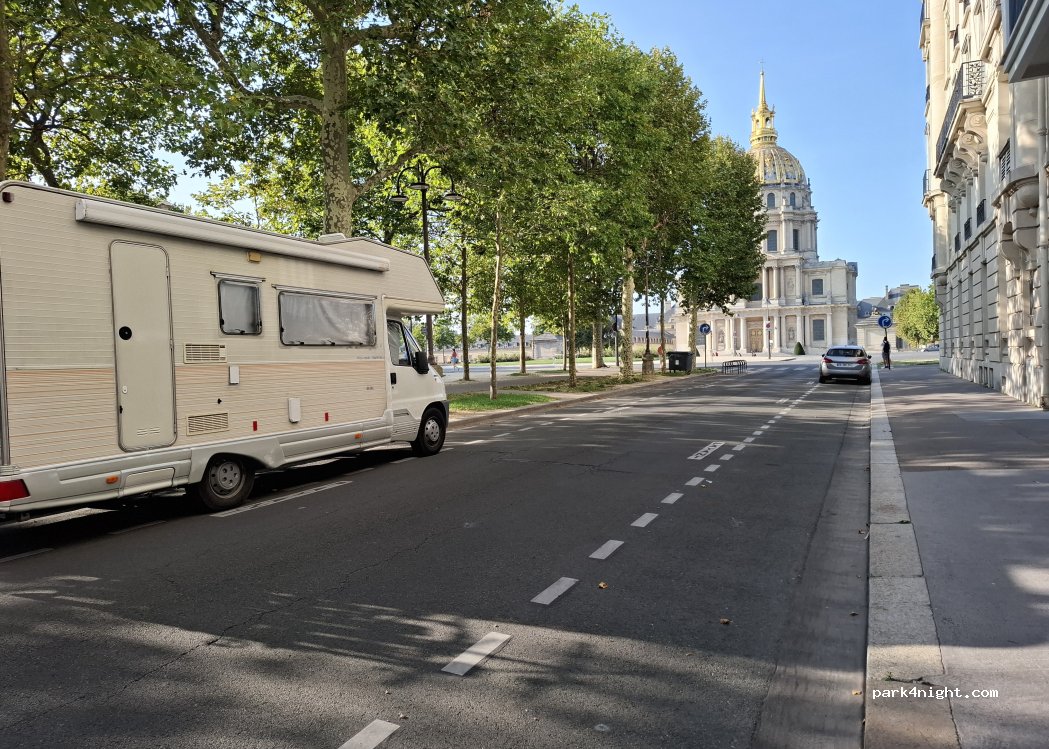 (75007) Paris - Avenue de Breteuil — foto 3