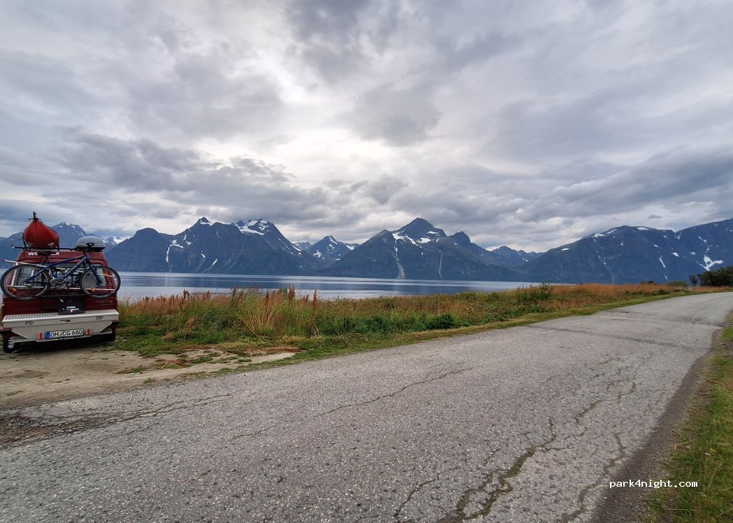 (9153) Rotsund - Spåkenesveien — foto 3