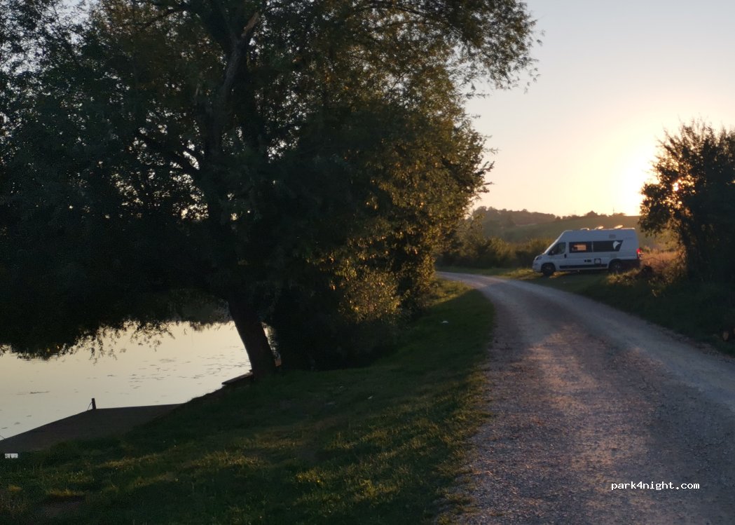 (47241) Cerovac Vukmanićki - — foto
