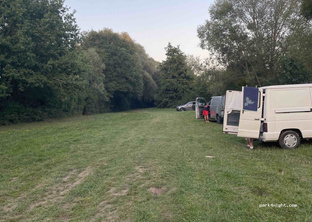 (02860) Neuville-sur-Ailette - Voie Verte de l'Ailette — foto