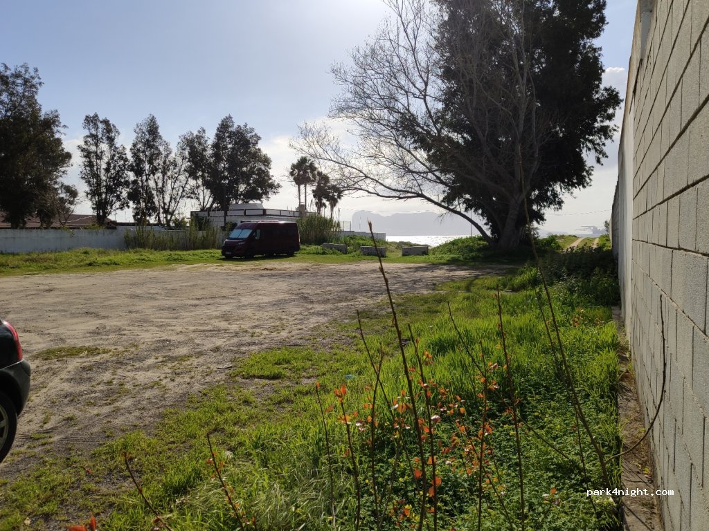 (11379) Los Barrios - 14 Calle la Almadraba — foto 4