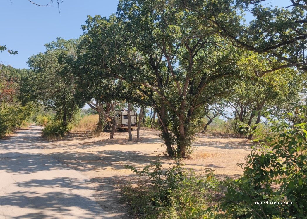 (9007) Golden Sands - Unnamed Road — foto 2