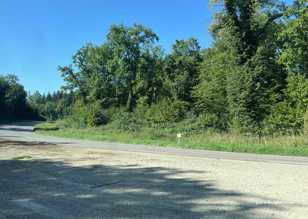 (39210) Baume-les-Messieurs - Route de La Marre — foto