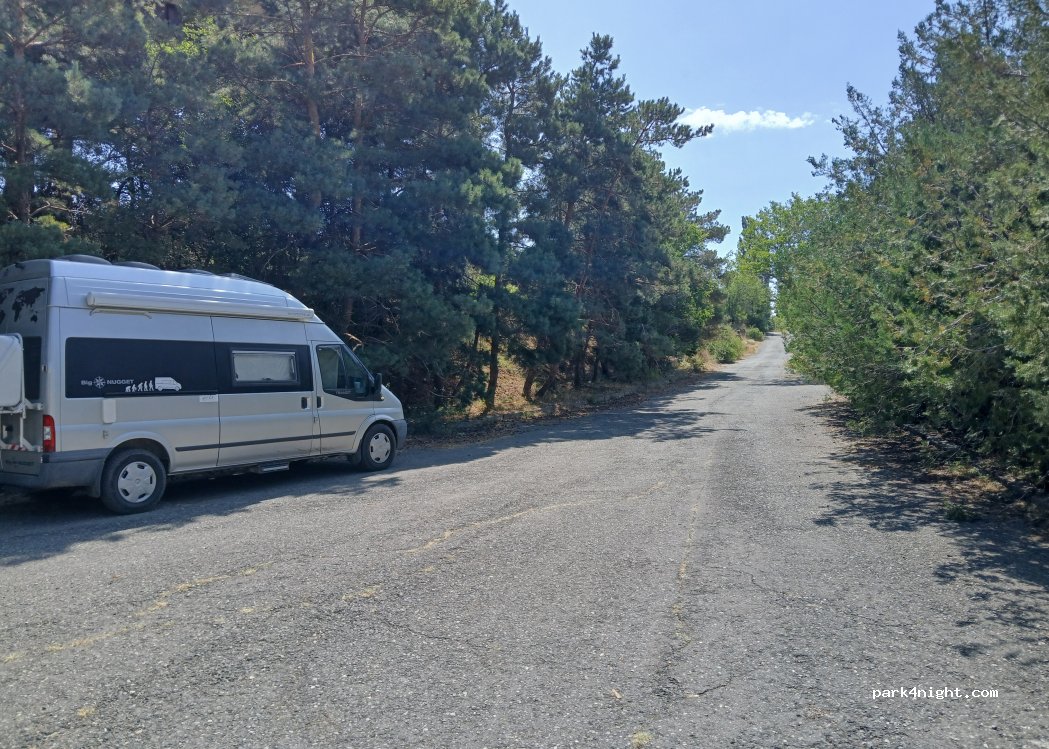 (0207) Orgov - Unnamed Road — foto