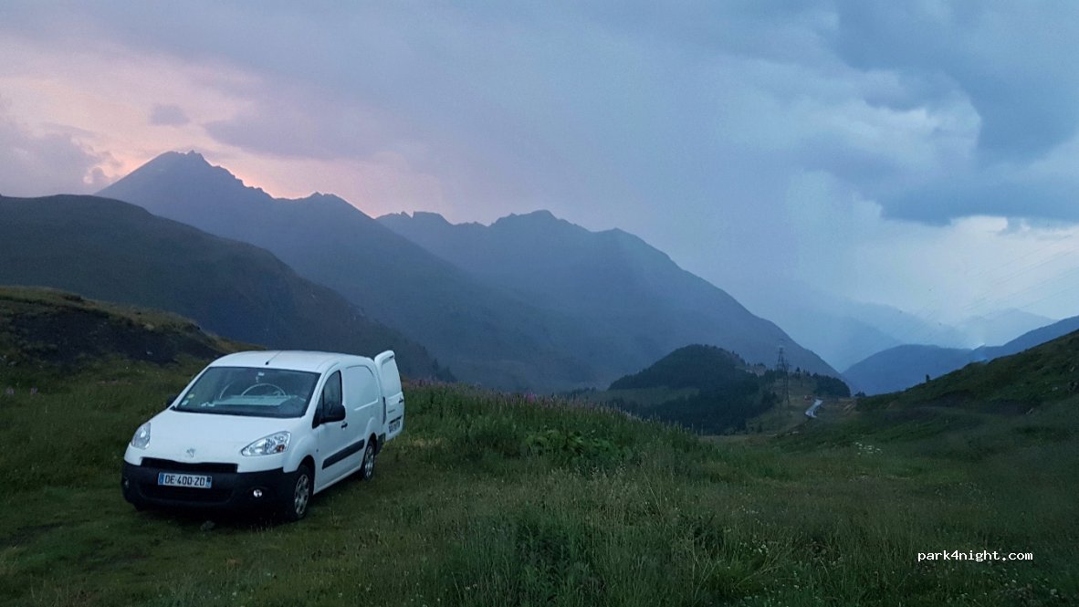 (11016) La Thuil - 13 Strada Statale 26 della Valle d'Aosta — foto 2
