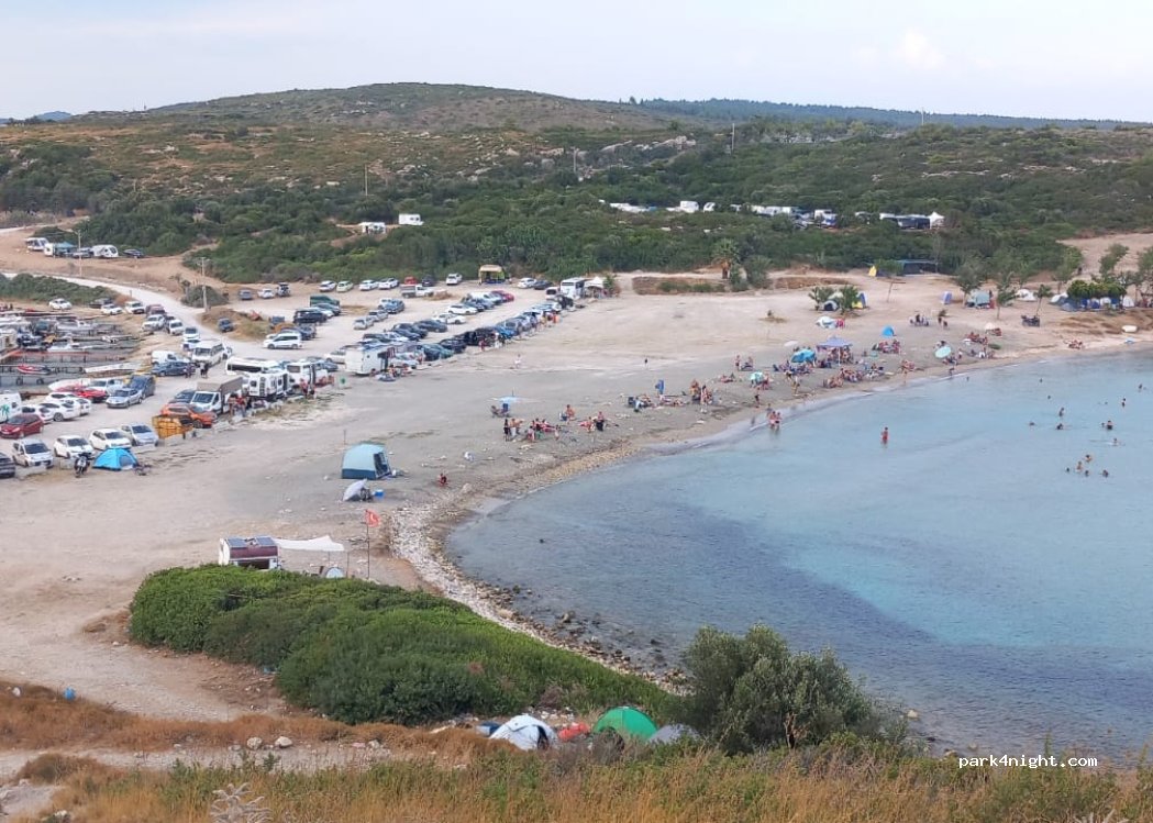 (35430) Urla - Unnamed Road — foto