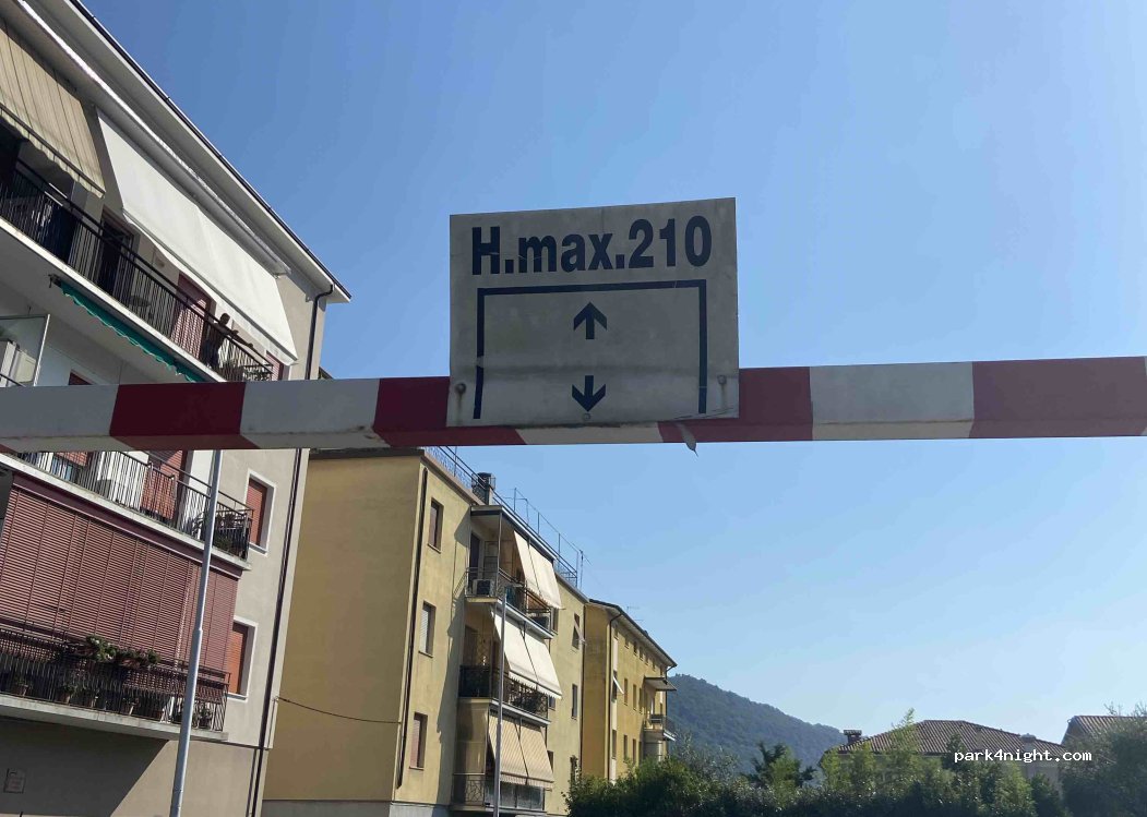 (25049) Iseo - Via Bonardi — foto