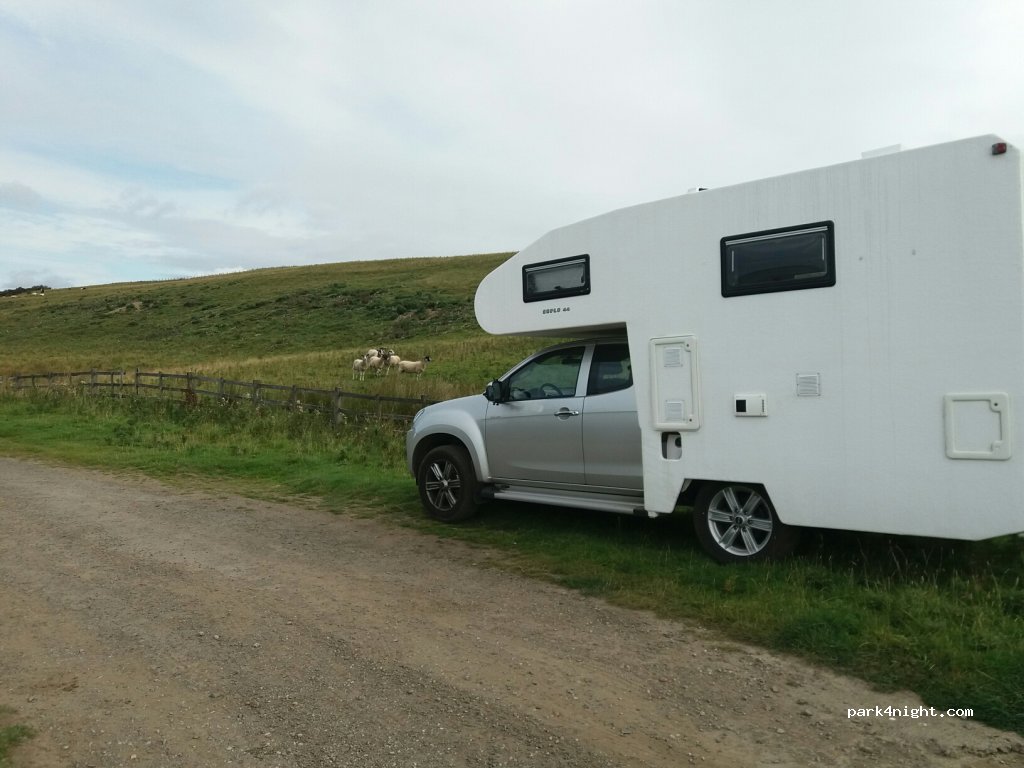 (DH8 9LU)  -  Unnamed Road — foto