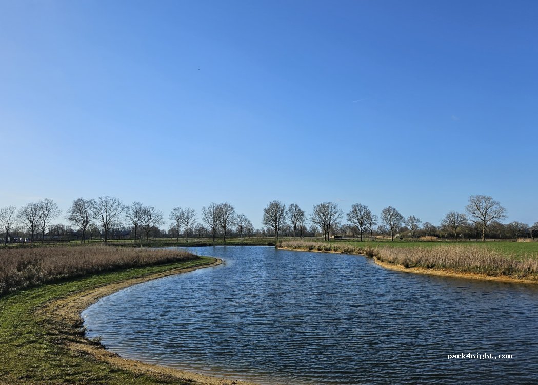 Camperplaats Uden Maashorst — foto 2