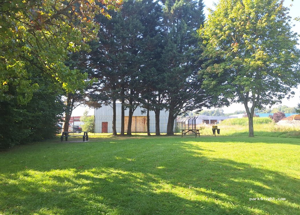 (76270) Neufchâtel-en-Bray - Rue de la Bethune — foto 5