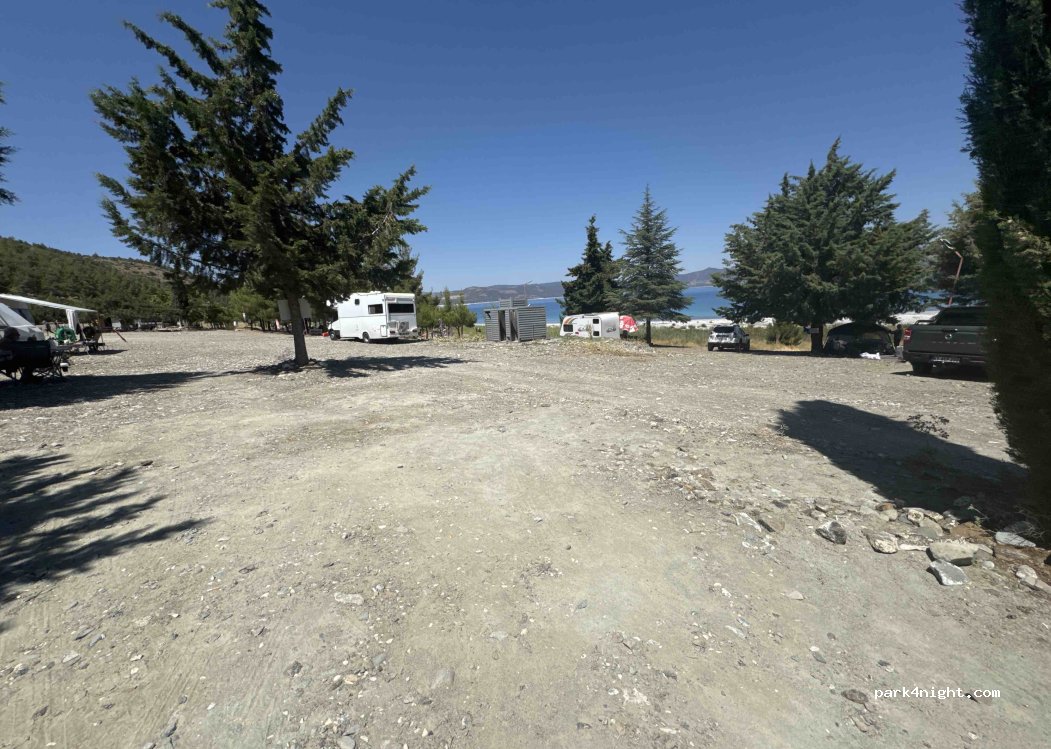 Yeşilova Belediyesi Halk Plajı — foto 4