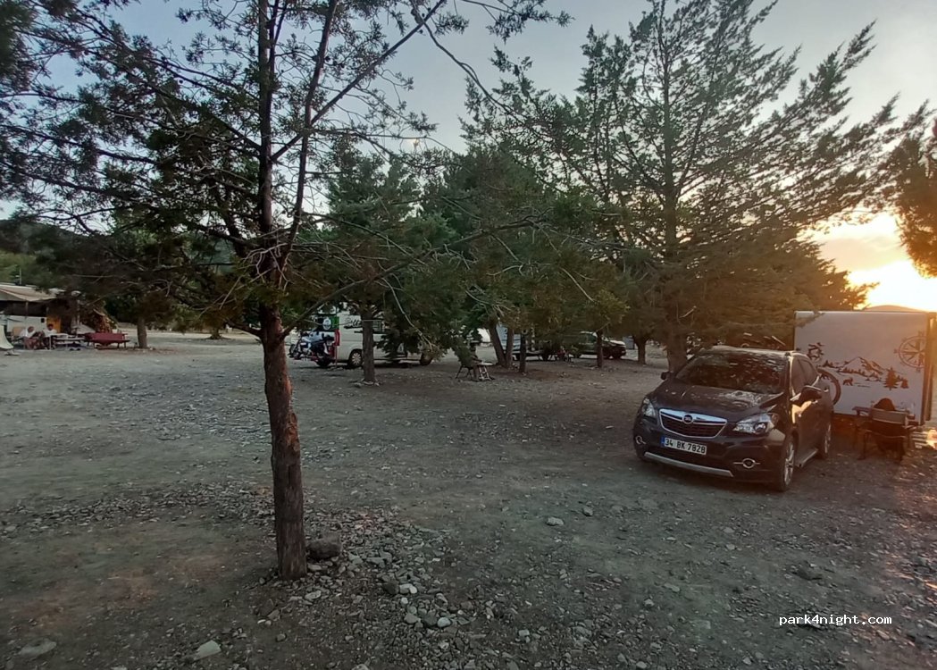 Yeşilova Belediyesi Halk Plajı — foto 5