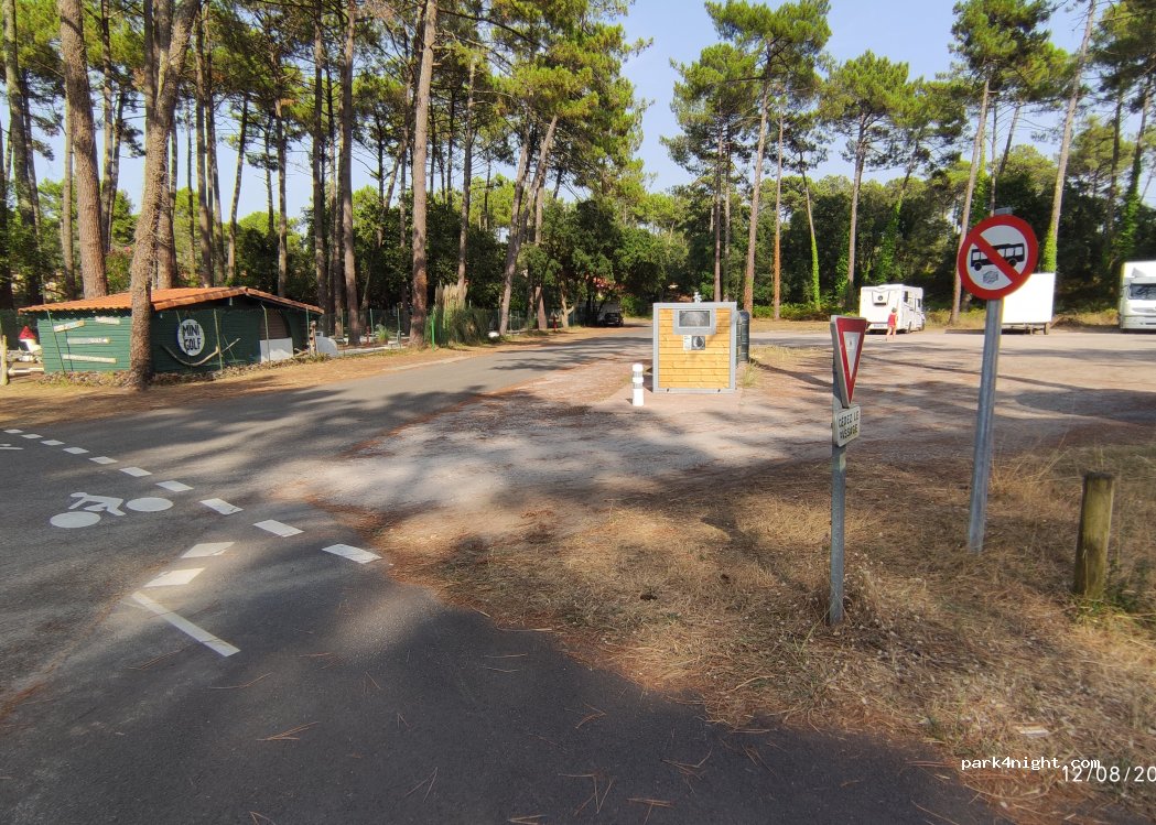(40660) Moliets-et-Maa - Rue Chambrelent — foto 5