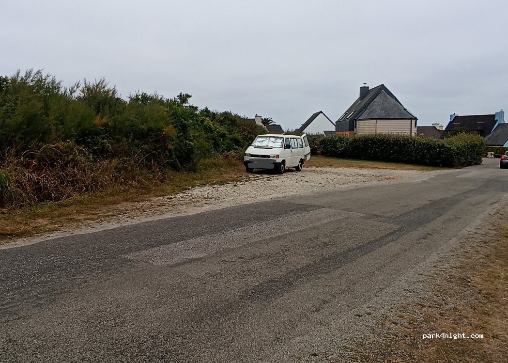 (29570) Camaret-sur-Mer - Rue Pierre Peron — foto 2