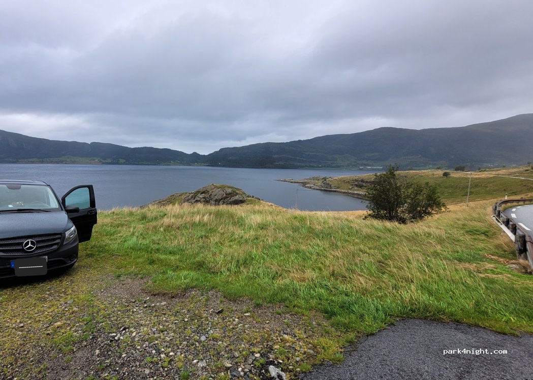 (6984) Askvoll - Stongfjordvegen — foto