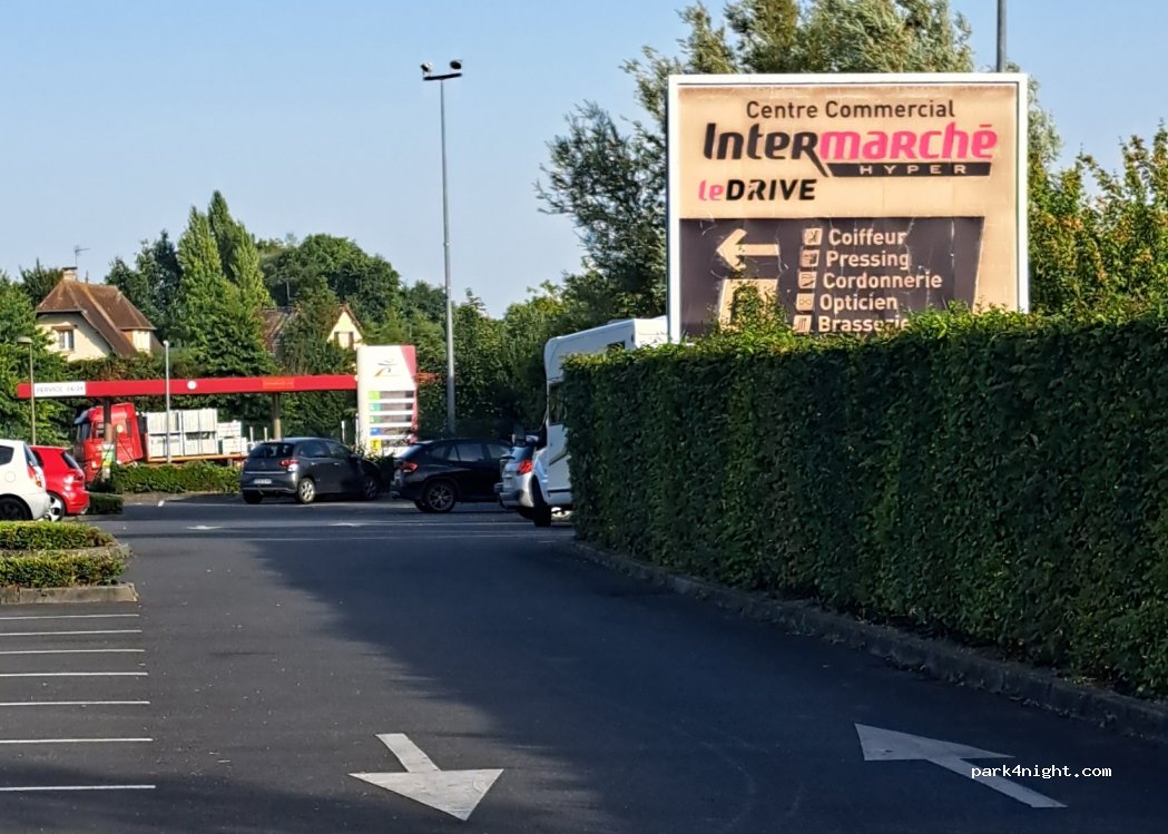 (14130) Pont-l'Évêque - Rue Marie Curie — foto 4