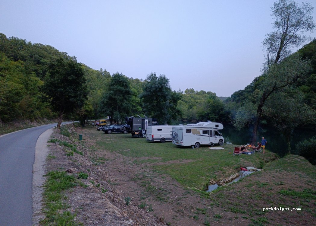 ROBINSON CAMP UNA — foto 3